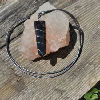 Shungite design tip pendant