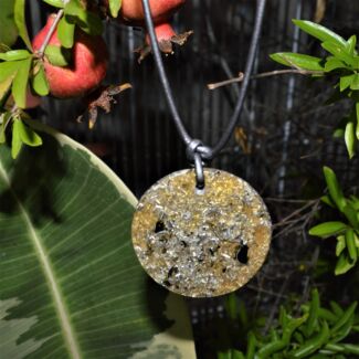 Decorative pendant orgonite
