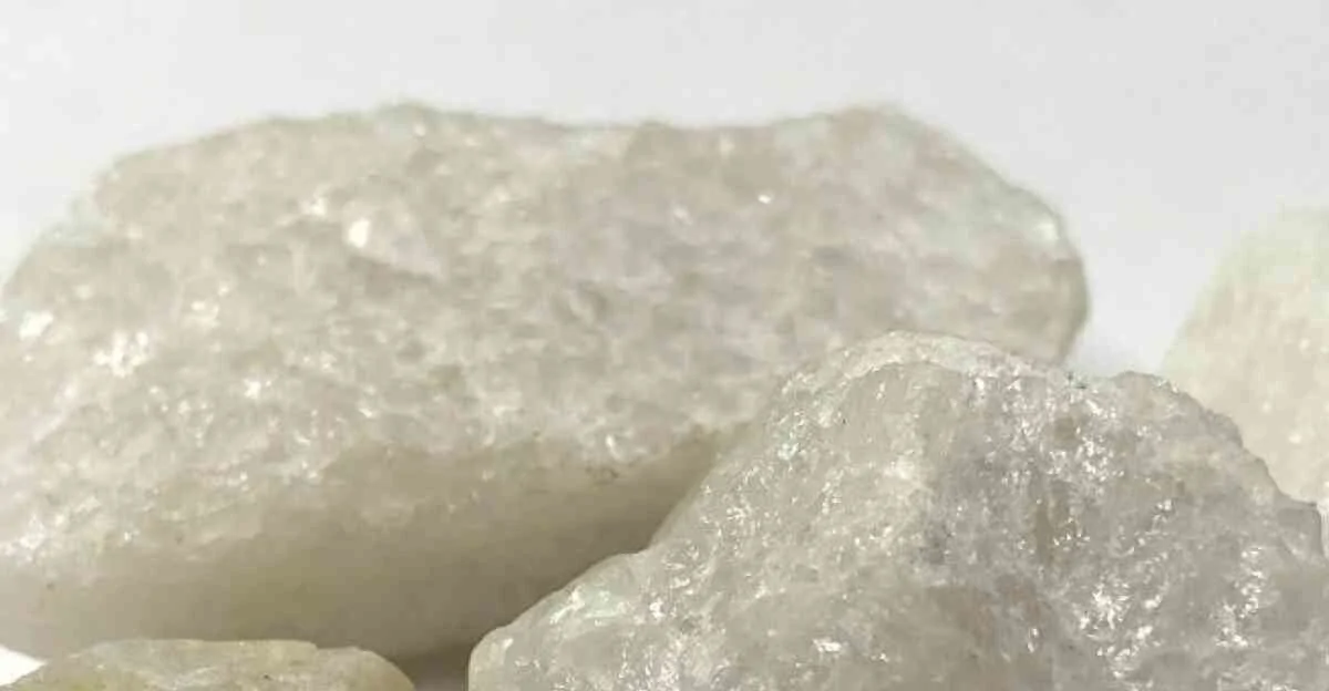 White quartz properties